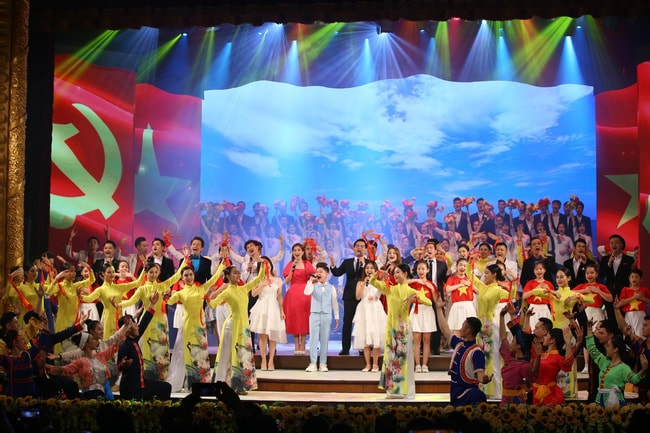 hom nay hoi nghi van hoa toan quoc dien ra tai ha noi hinh 1