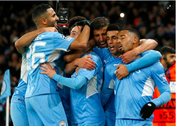 top 11 doi bong da vao vong knock out champions league hinh 1
