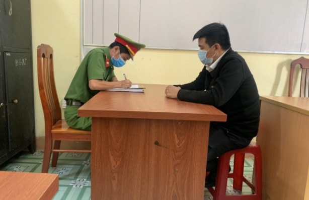khoi to nguoi nha benh nhan danh nhan vien y te tai dak nong hinh 1