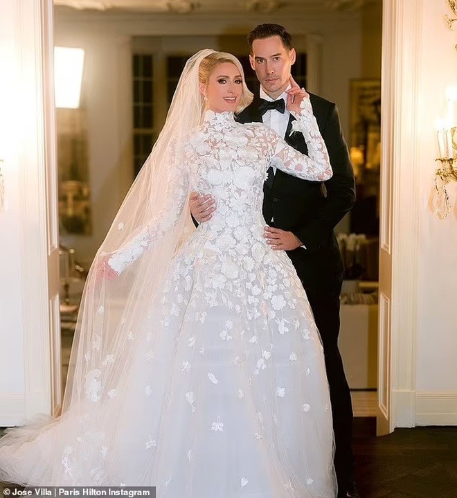 tuan trang mat ngot ngao cua paris hilton sau dam cuoi xa hoa hinh 2