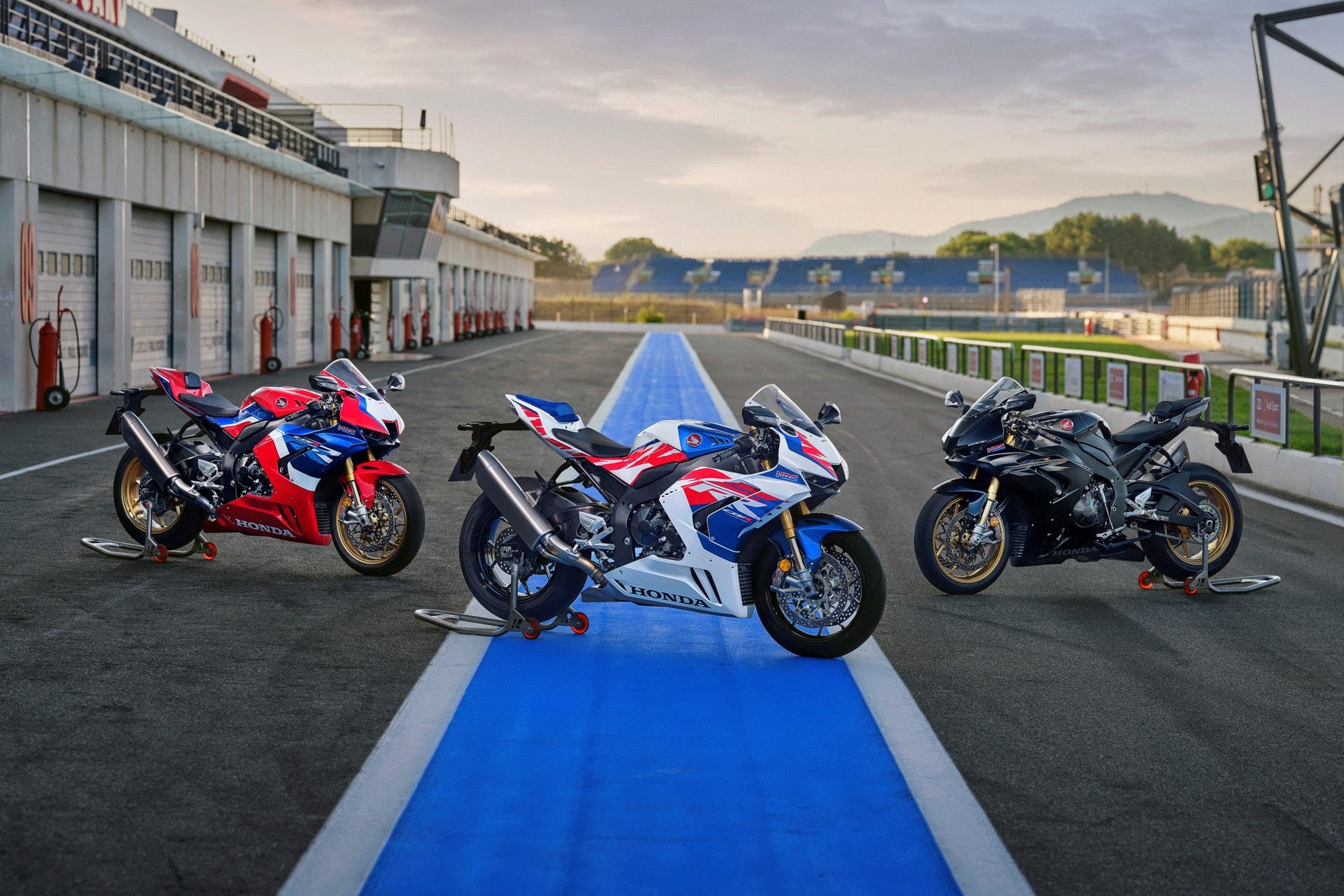 honda cbr1000rr r ra mat duoc nang cap hieu nang va co them ban dac biet hinh 1
