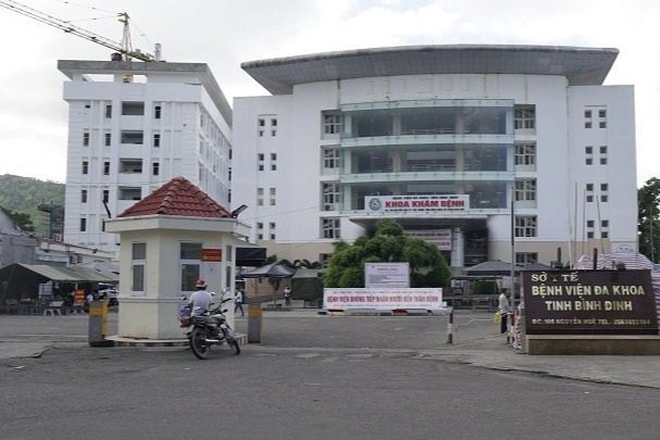 hut mo bung o spa chui co gai 26 tuoi phai cap cuu hinh 1