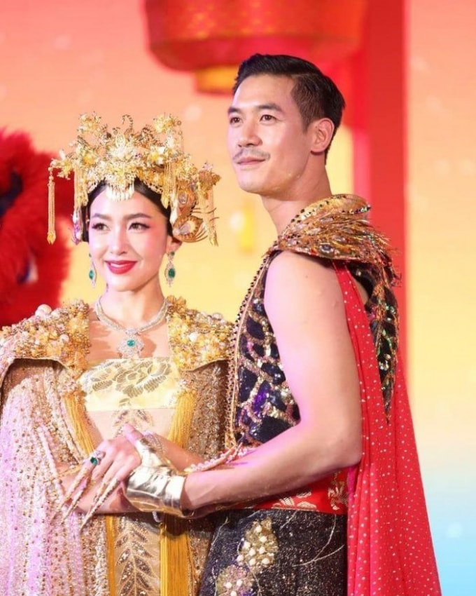 cap sao hang a thai lan duong ai nay di sau 10 nam hen ho hinh 2