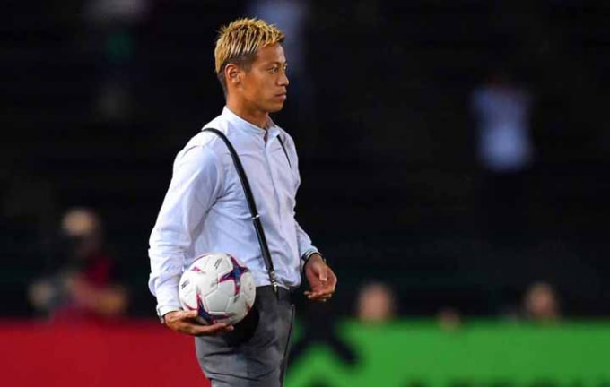 hlv online keisuke honda truc tiep dan dat campuchia doi dau viet nam tai aff cup 2020 hinh 1