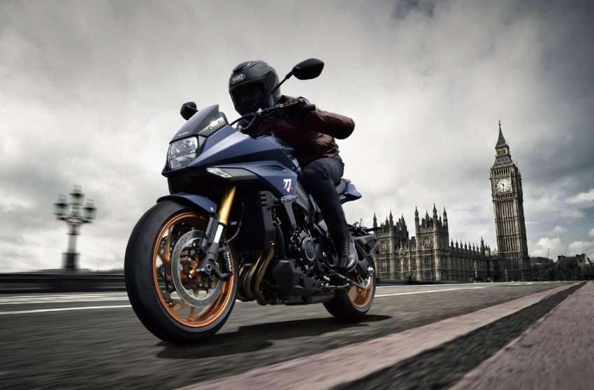 suzuki katana gsx s1000s phien ban nang cap ra mat tai eicma 2021 hinh 1