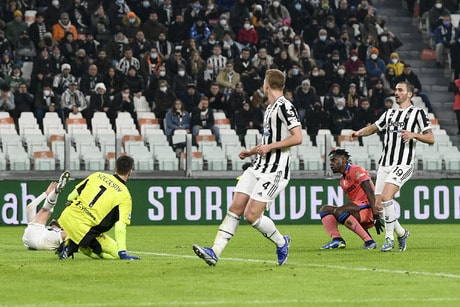 juventus gay that vong voi tran thua thu 5 tu dau mua giai hinh 1