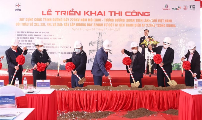 trien khai thi cong xay dung cong trinh duong day 220kv nam mo lao tuong duong hinh 1