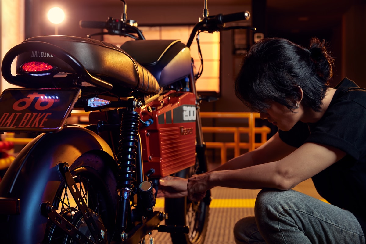xe may dien dat bike weaver 200 co kha nang di duoc 200km voi chi duy nhat mot lan sac hinh 6