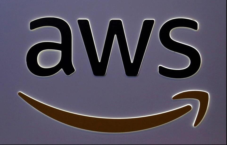 amazon web services ra mat chip moi doi dau intel va nvidia hinh 1