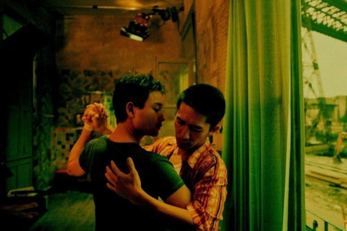 anh de luong trieu vy va nhung vai dien nang tinh tren man anh hinh 3