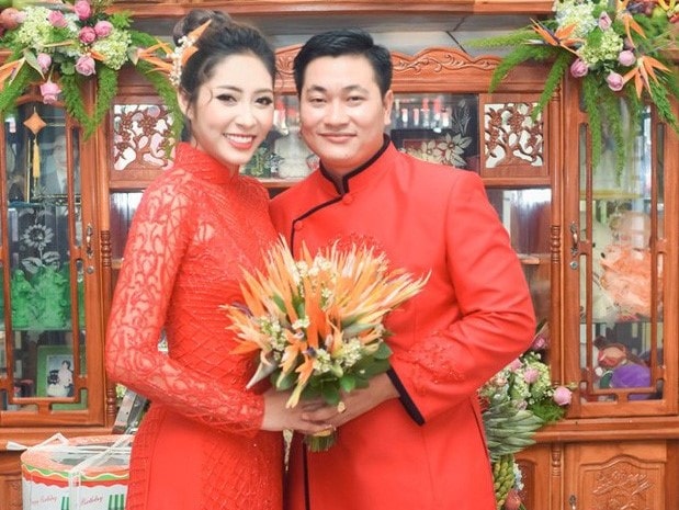 nhung my nhan viet tung bi bao hanh gia dinh hinh 3