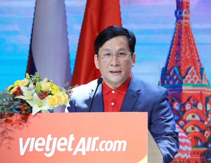vietjet cong bo cac duong bay thang toi mat xco va nhan chuyen tham nga cua chu tich nuoc nguyen xuan phuc hinh 3