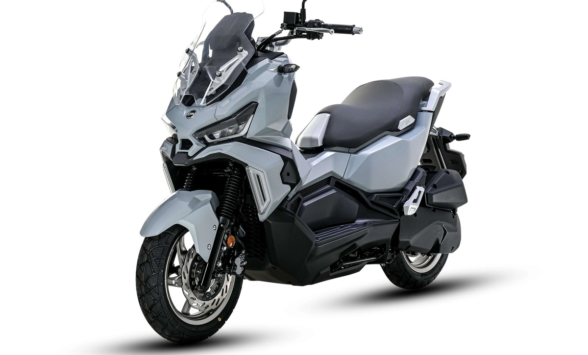 sym husky adv 2022 ra mat gia ban chua cong bo hinh 1