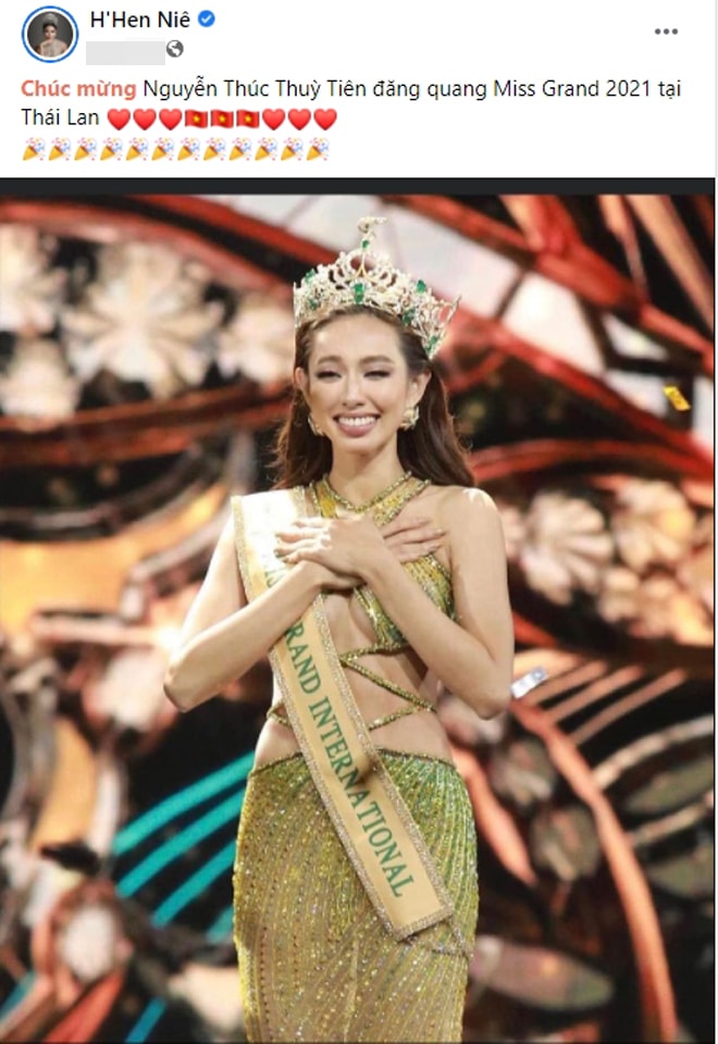 dan sao viet chuc mung thuy tien dang quang hoa hau hoa binh quoc te 2021 hinh 3