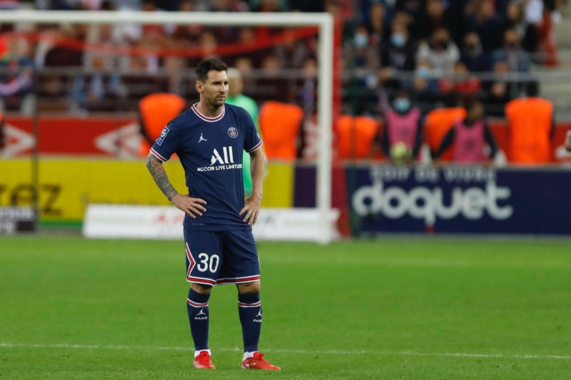 nhan dinh tran psg vs club brugge 0h45 ngay 8 12 hinh 1