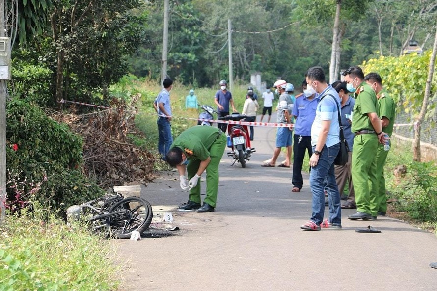 cong an dang tim kiem thi the co gai tre bi phi tang o ba ria vung tau hinh 1
