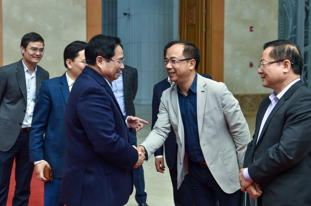 bao cua doan hay goi ten nhung viec vi dai cua dat nuoc va huong thanh nien vao do hinh 4