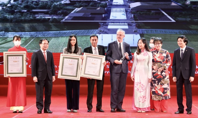 tt group xuat sac gianh giai dac biet tai giai thuong quy hoach do thi quoc gia hinh 1