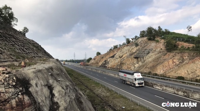 cao toc da nang quang ngai ra sao khi hang loat lanh dao vec hau toa hinh 6