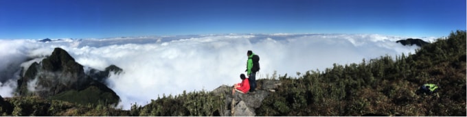 ngam binh minh va hoang hon tren dinh ngu chi son de nhat hung son tay bac hinh 1