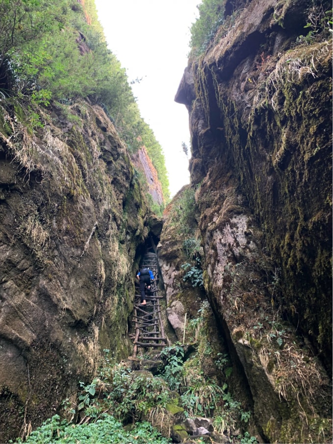 ngam binh minh va hoang hon tren dinh ngu chi son de nhat hung son tay bac hinh 7