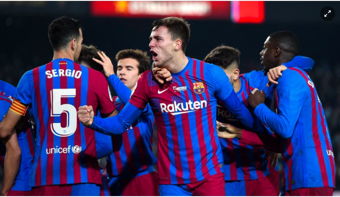 barca de bep elche o vong 18 la liga hinh 1