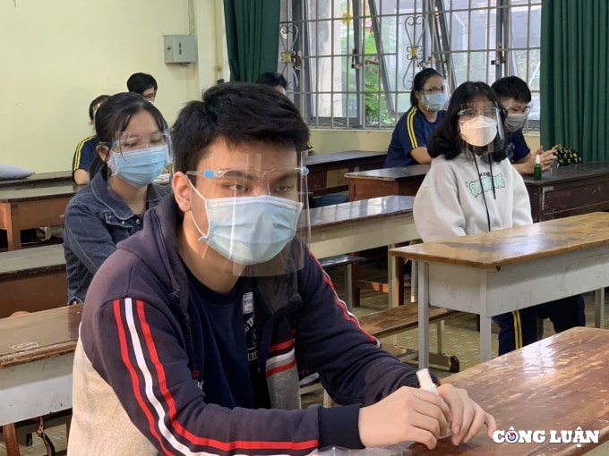 30 truong thcs thpt o huyen cu chi chua cho hoc sinh hoc truc tiep hinh 1