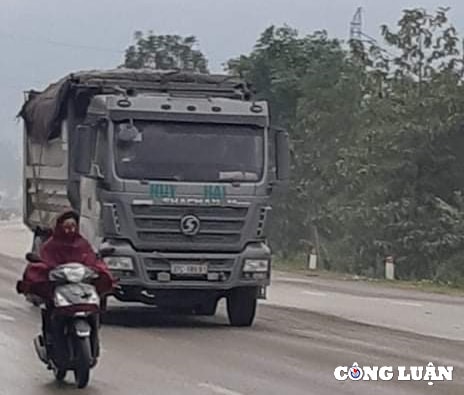 nguoi dan bat an vi cac hung than tren quoc lo tai nghe an hinh 9