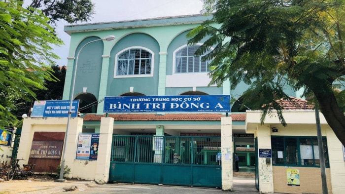 xu ly vu mot giao vien day toan nang diem cho 37 hoc sinh hinh 1