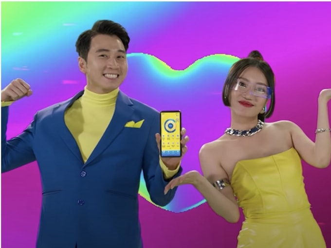 trai nghiem nhanh tinh nang open banking cua nam a bank trong mv moi cua karik va orange hinh 6