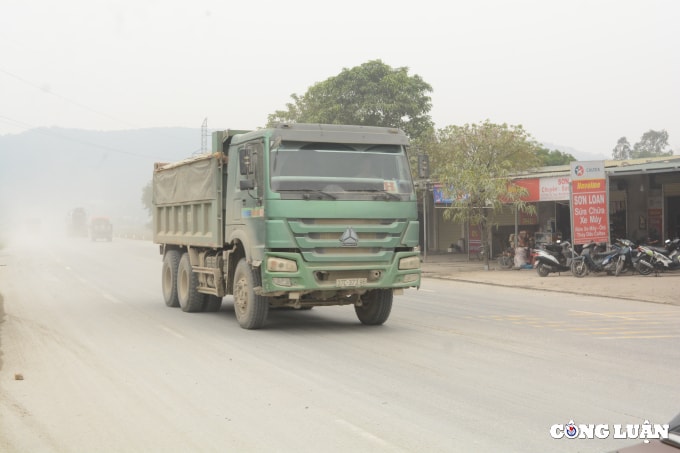 hung than van ngang nhien tung hoanh quoc lo 46b csgt o dau hinh 8