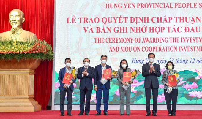 thu tuong chung kien tinh hung yen trao quyet dinh cho cac du an tri gia 6 ty usd hinh 2