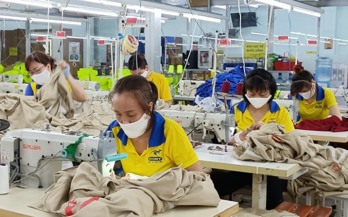 nhin lai nam 2021 chinh phu vuot gian lao trong bao dich covid 19 hinh 6