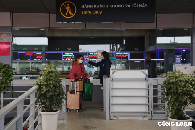 ha noi cac ben xe khach vang ve diu hiu ngay cuoi nam hinh 7