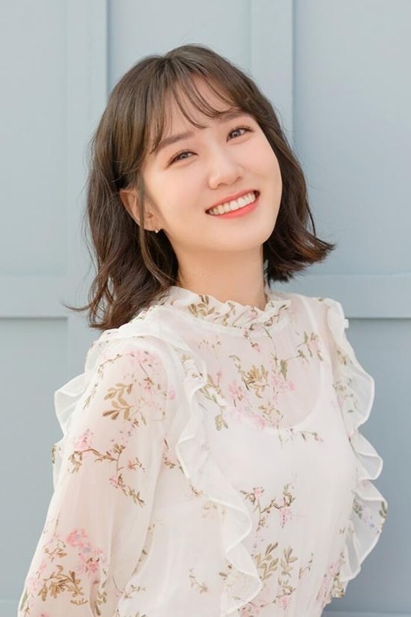 top 10 nu dien vien han quoc dep nhat 2021 em gai quoc dan kim so hyun dung dau danh sach hinh 6