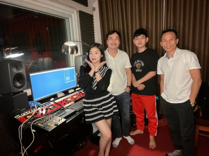 thu gui con gai bo phim ca nhac gay xuc dong khan gia hinh 2
