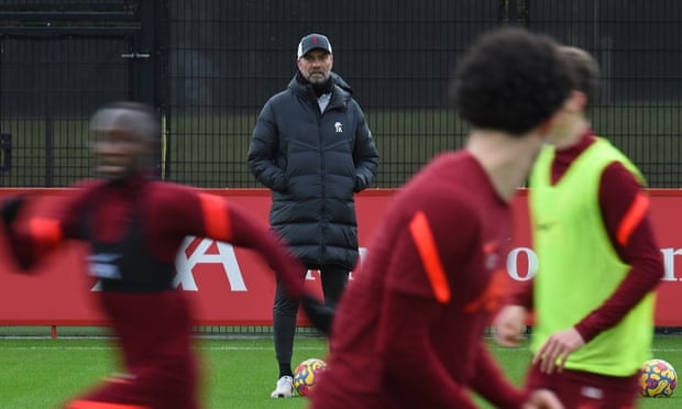 truoc dai chien chelsea liverpool ghi nhan them 3 cau thu mac covid 19 hinh 1