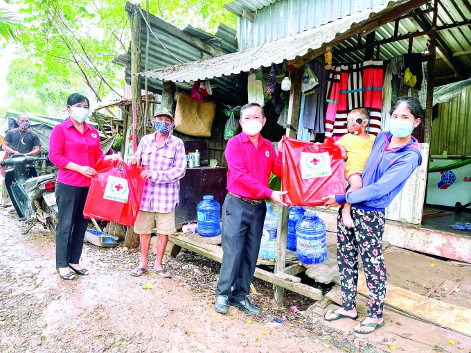 bai toan hoc bua cua dau tau kinh te hinh 1