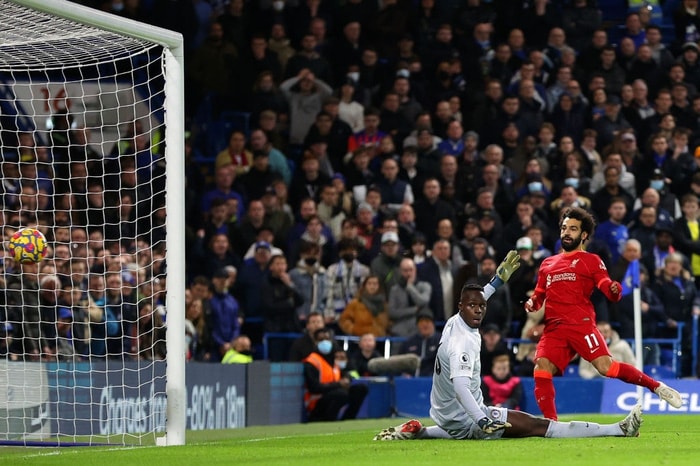 clb liverpool cam hoa chelsea mac du dan 2 0 hinh 4