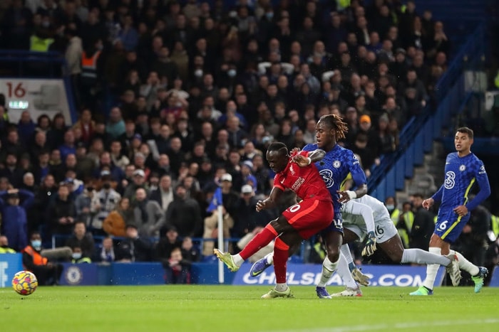 clb liverpool cam hoa chelsea mac du dan 2 0 hinh 2