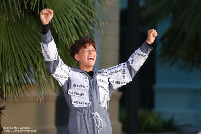 ngo kien huy la quan quan running man mua 2 hinh 1