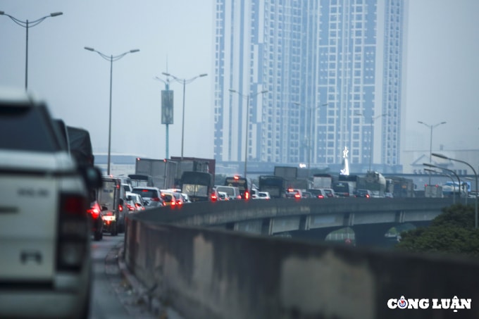 nguoi dan quay tro lai ha noi sau 3 ngay nghi le nhung khong xay ra un u hinh 10