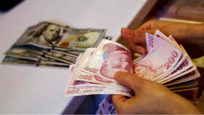 dong lira tho nhi ky da rot gia ky luc trong hon hai thap ky hinh 1