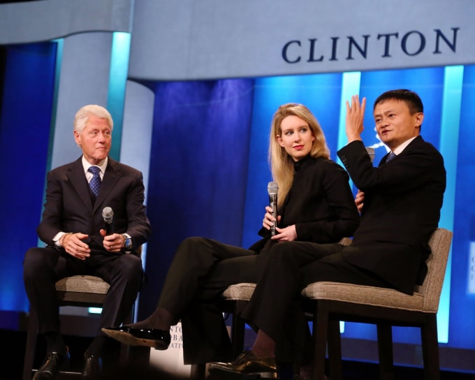 elizabeth holmes tu nu hoang xinh dep thung lung silicon den ke lua dao vi dai hinh 2