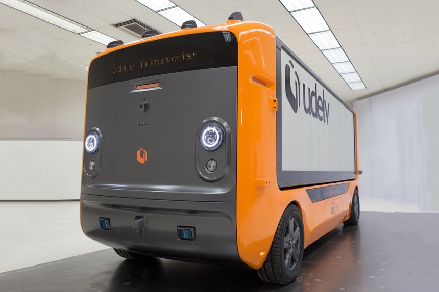 hang udelv ra mat xe dien transporter co kha nang cho hang hoan toan tu dong hinh 2