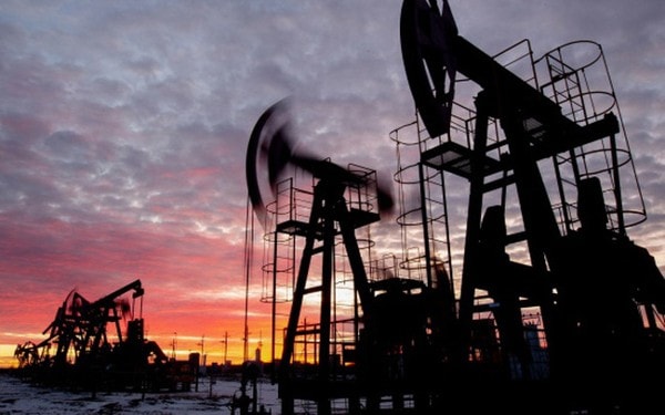 gia xang dau hom nay 6 1 tiep da tang bat chap opec nang san luong hinh 1
