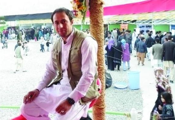 zamarai ahmadi mot nguoi my 15 nam tan hien o afghanistan hinh 2
