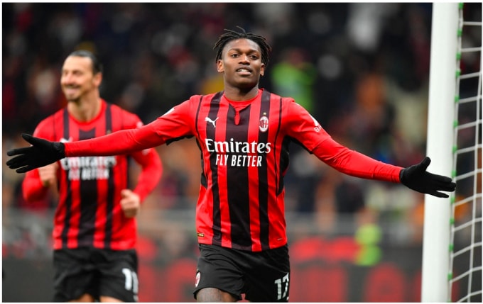 roma linh 2 the do trong tran thua milan hinh 10