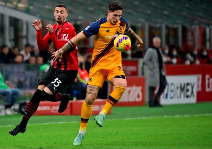 roma linh 2 the do trong tran thua milan hinh 6