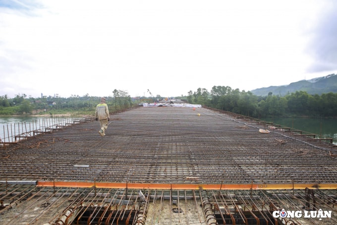 hinh anh cao toc cam lo la son hoi ha thi cong nhung ngay dau nam 2022 hinh 5